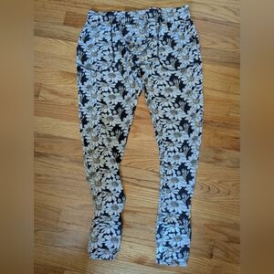 Kate Quinn Northwest Daisy Skinny Jogger